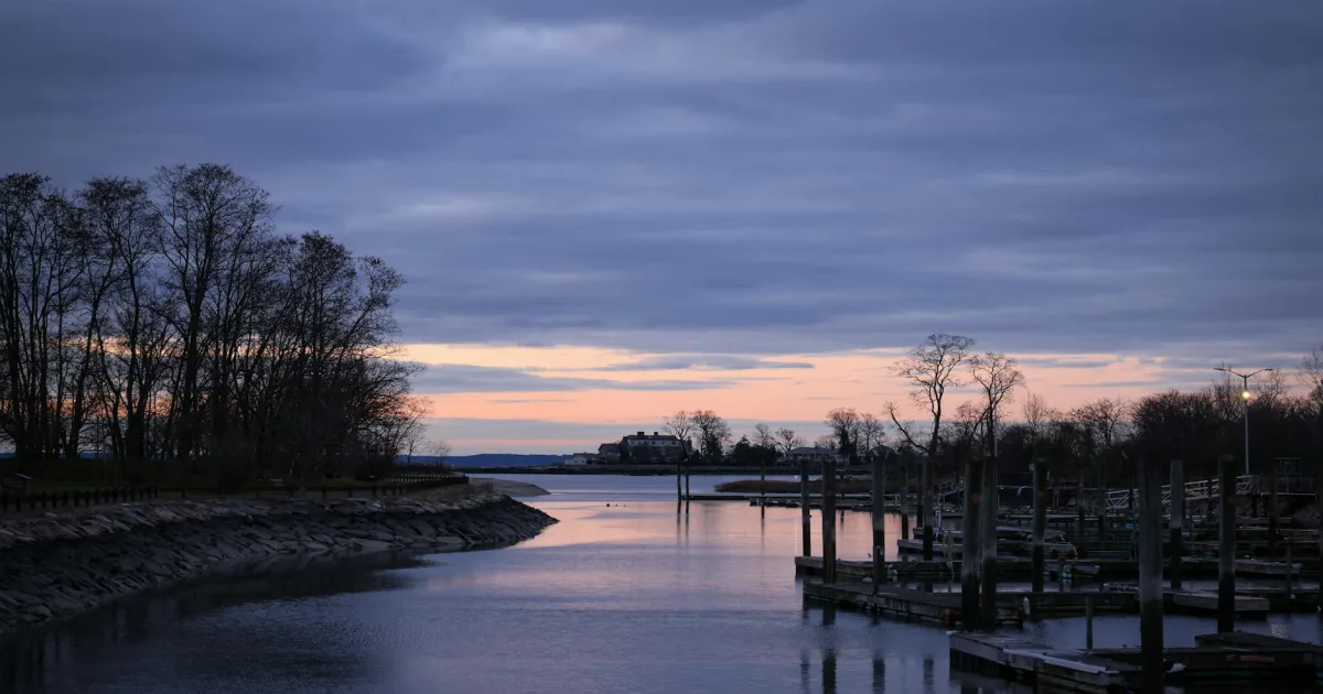 Downtown Aquia Harbour, VA, VA