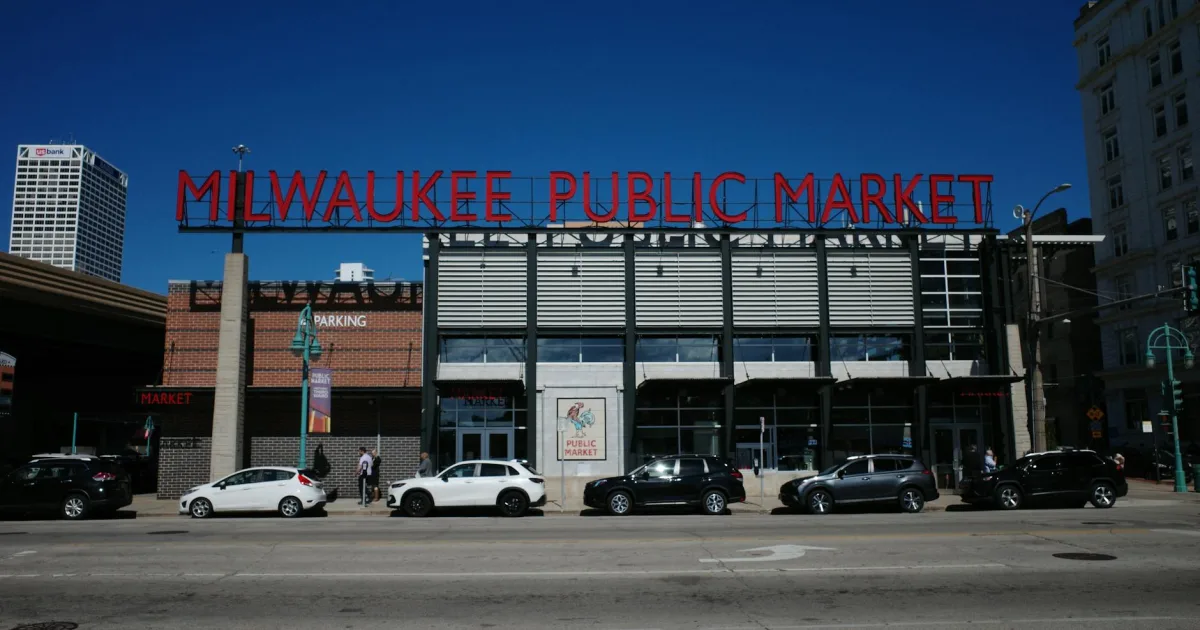 Downtown Milwaukee, WI, WI