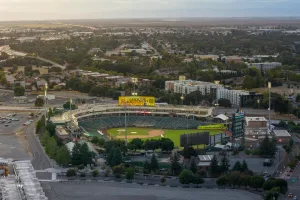 Downtown Santa Clarita, CA, CA