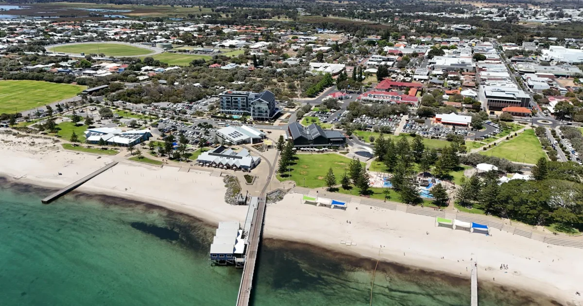 Downtown Southport, IN, IN
